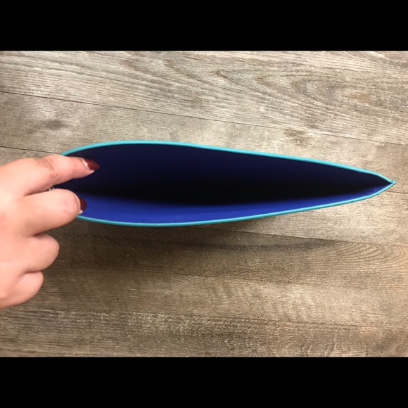 Kate ♠️ Spade Tablet/iPad Holder Case - Picture 3 of 3